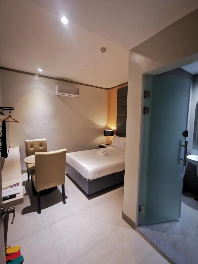Yes Hotel Pandi Bulacan Ngoại thất bức ảnh